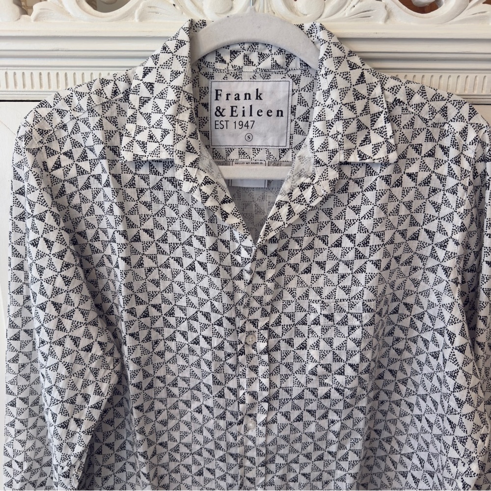 Frank & Eileen Black and White Geometric 
Relaxed Fit Eileen Linen Blouse - Picture 2 of 13